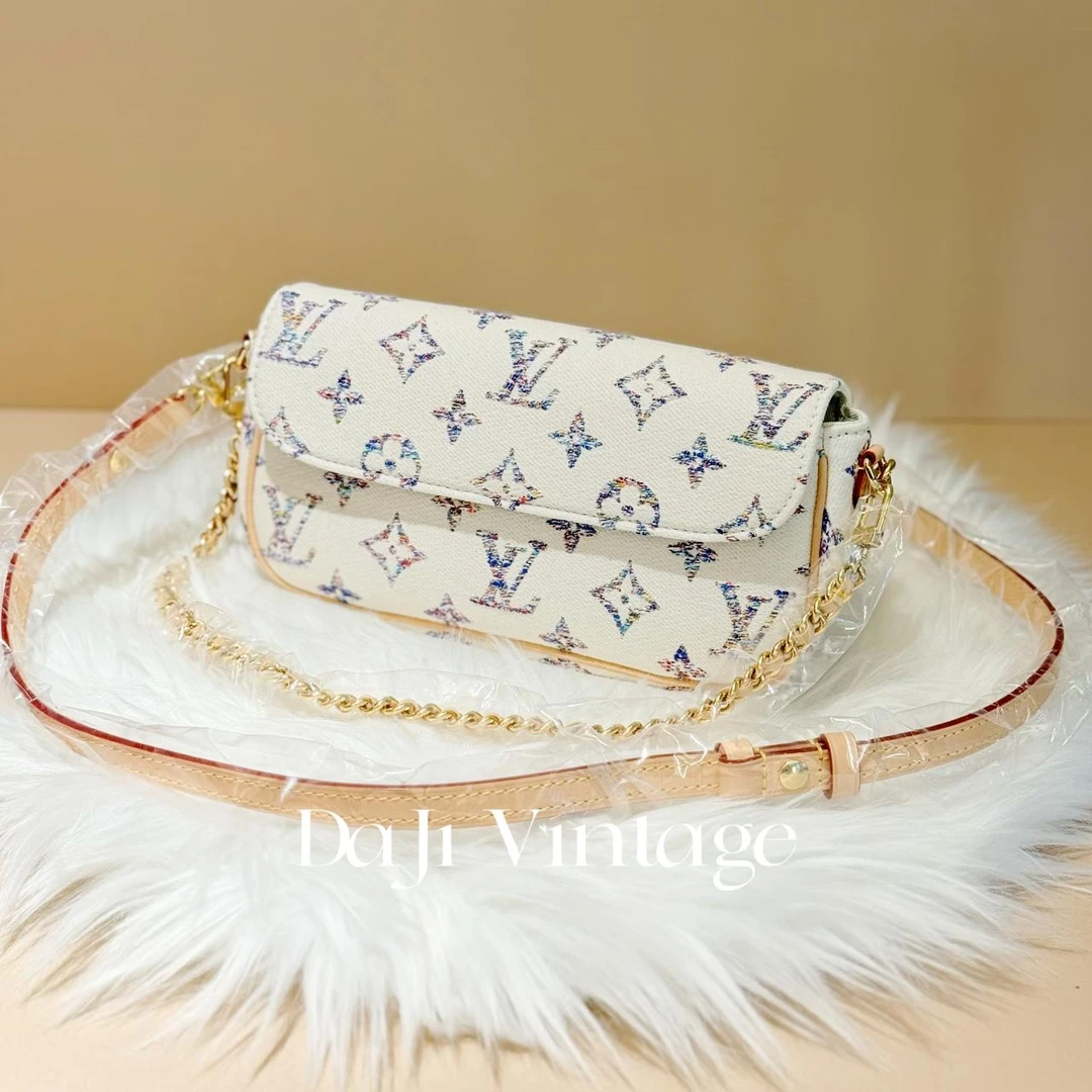 99新 LouisVuitton/路易威登 大吉中古/LV路易威登米白色法棍手提