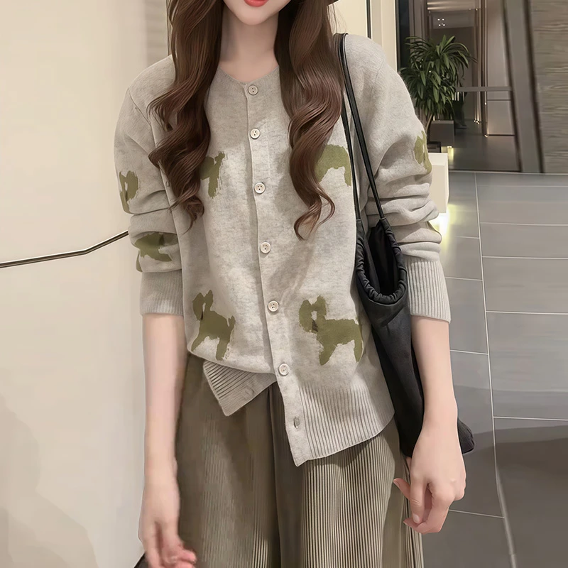 纯色秋装单排扣针织开衫2025新款简约流行显瘦女装休闲风百搭上衣