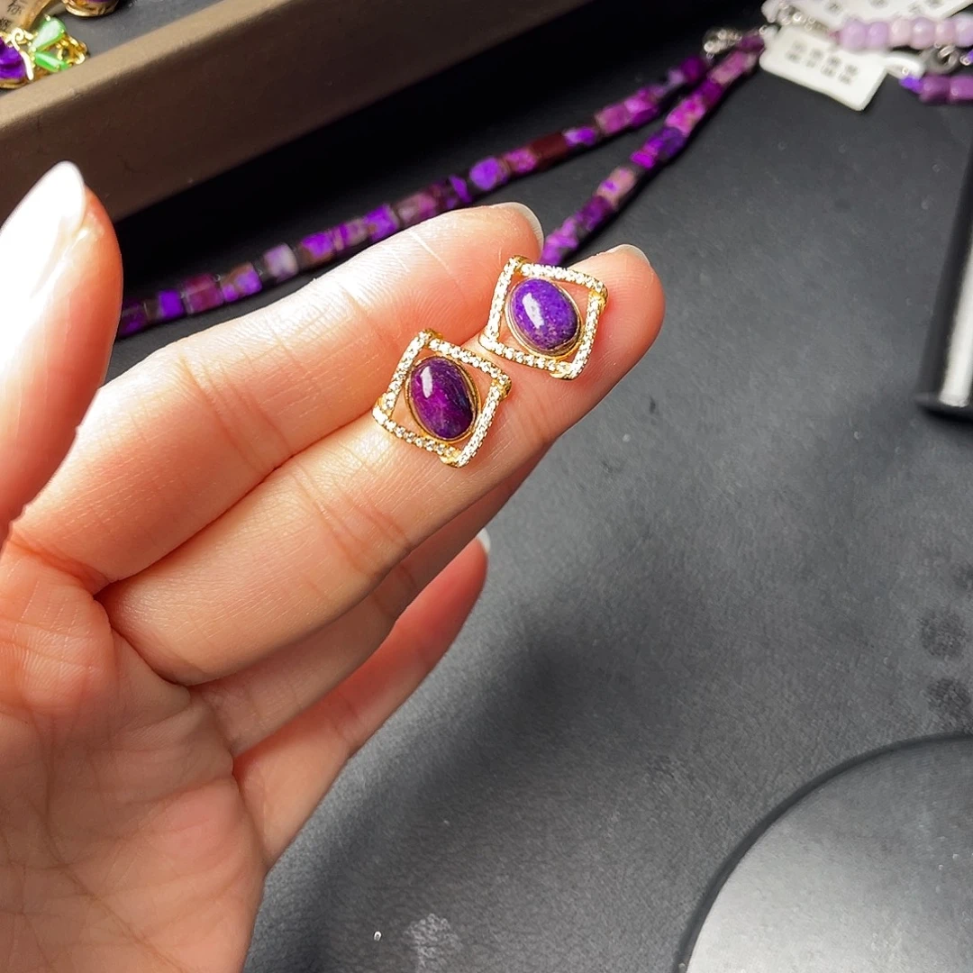 苏纪石（舒俱来）银S925镶嵌耳钉