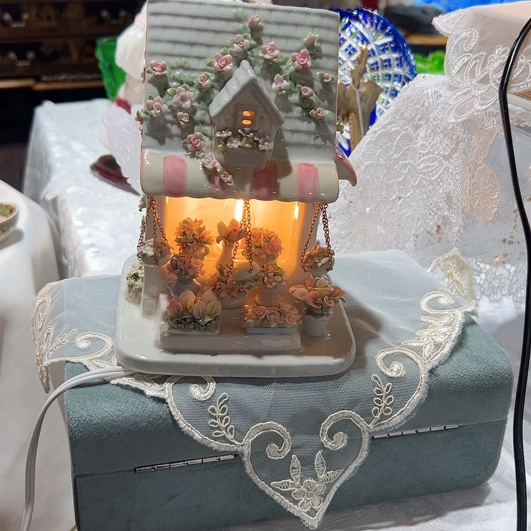 陶瓷0261经典花店夜灯摆件礼盒装