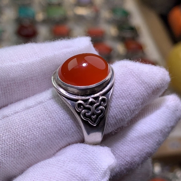 南红玛瑙足银镶嵌戒指