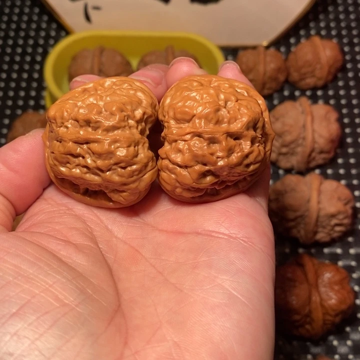 把件文玩核桃肌肉蛙