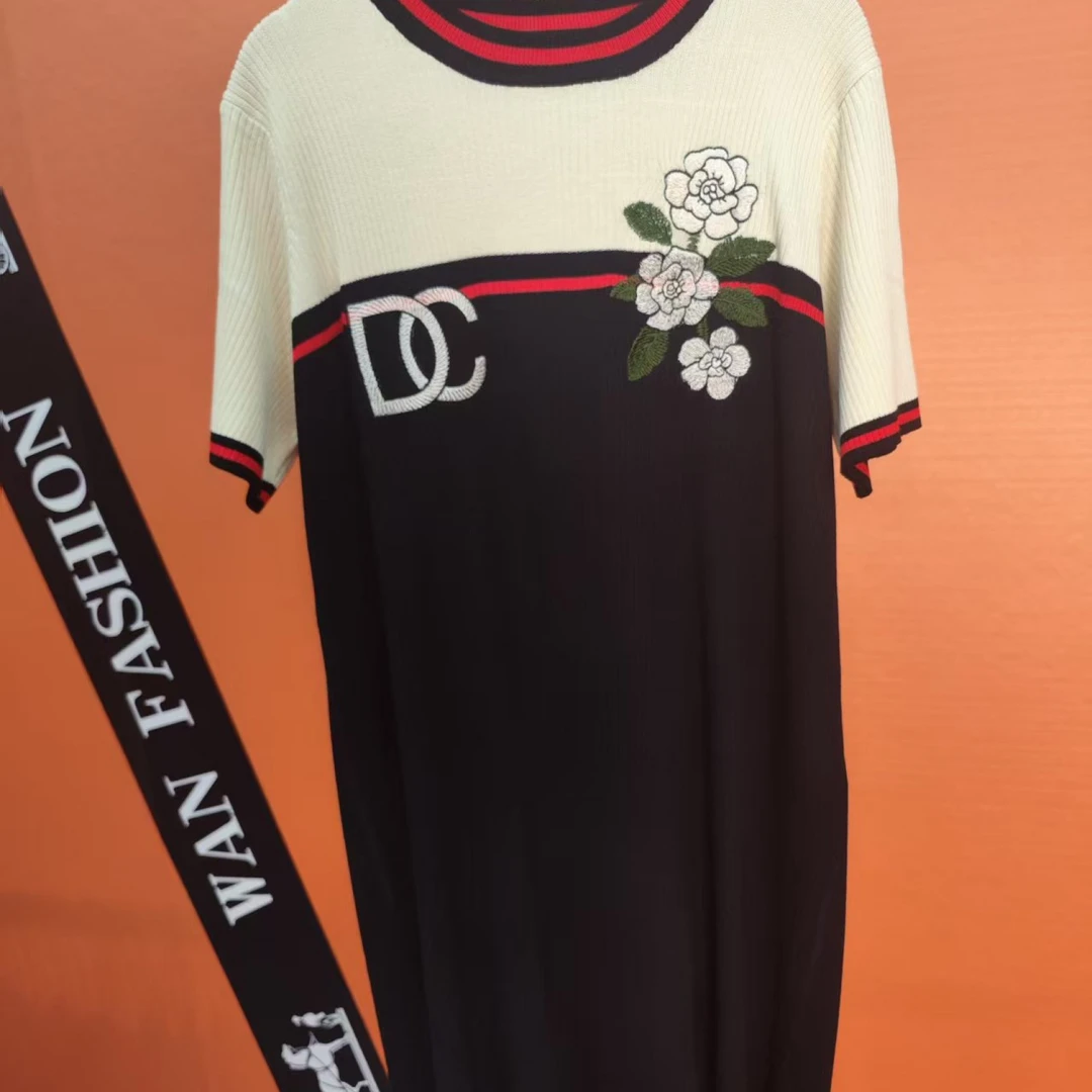 （157.）湾湾奢品贵妇既视感显廋舒适时尚百搭连衣裙春夏款