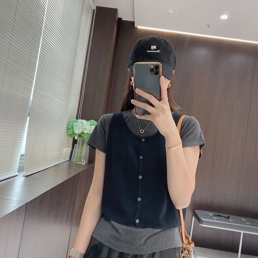 IMFLY金小金自制女装 针织衫DYW9677时尚休闲撞色马甲真两件套