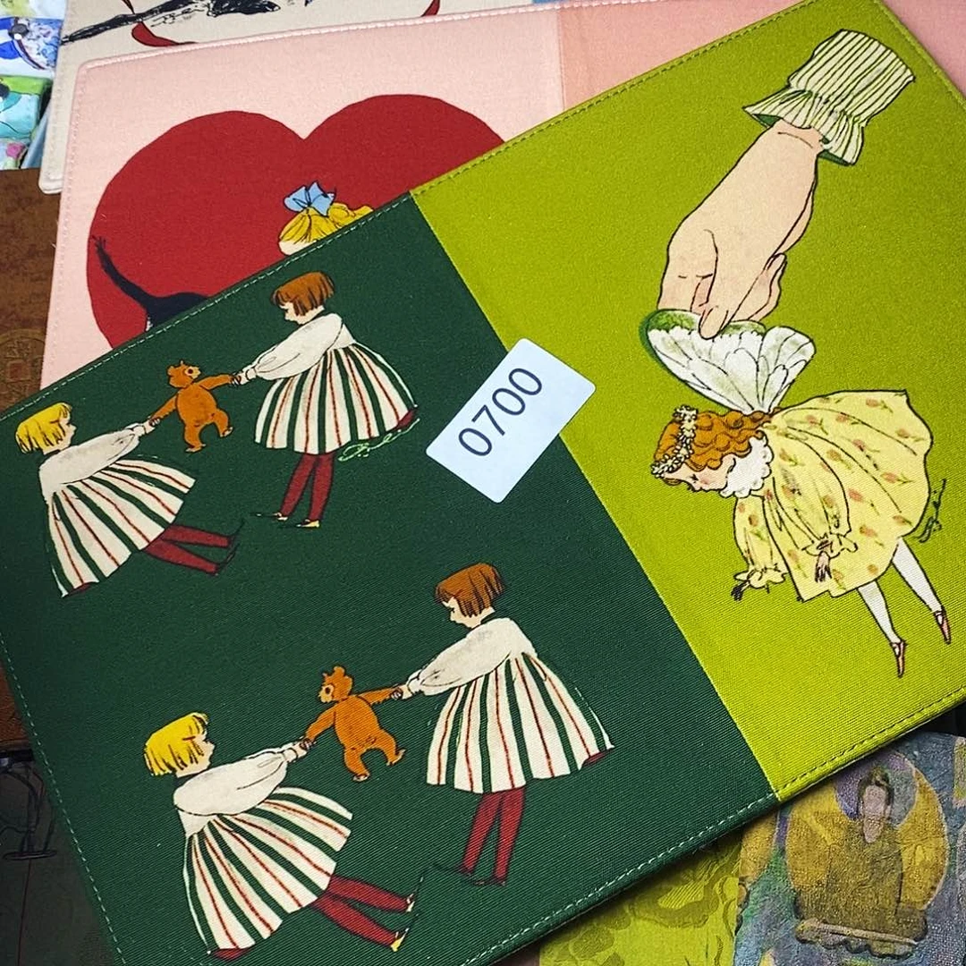 织绣A5活页不送纸700