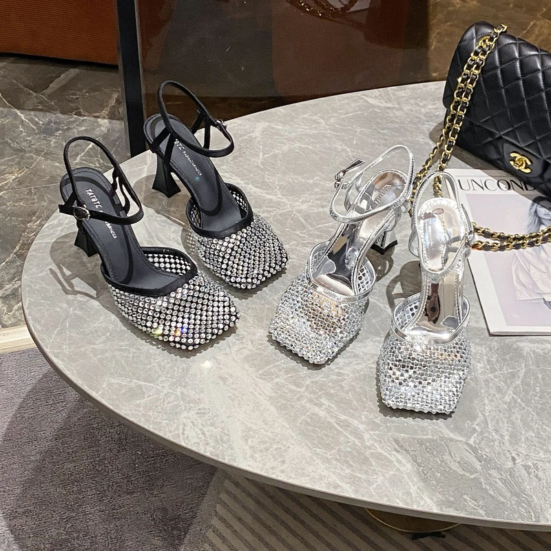 【8公分】早春宴会风满钻镂空酒杯跟方头一字带高跟鞋高跟鞋女细跟