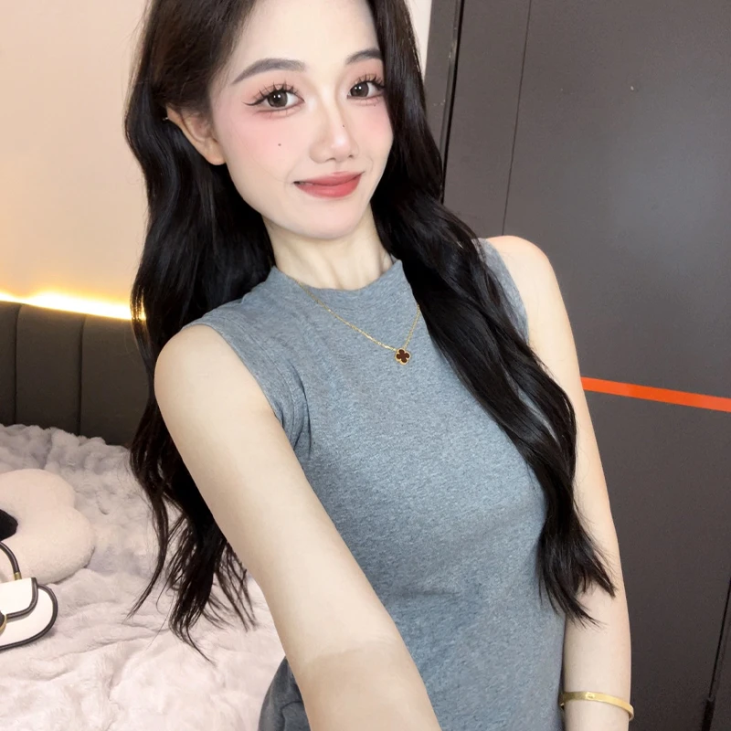 Moses Queen/魔西女王大码背心打底上衣圆领修身无袖T遮副乳内搭