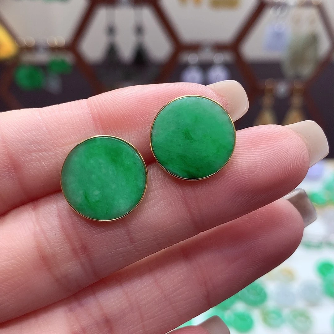 翡翠耳饰18K金镶嵌天然翡翠