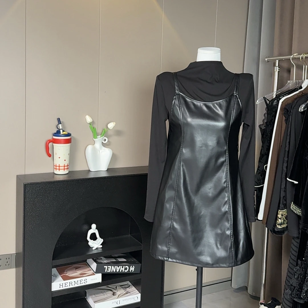 【秋秋家】秋冬赫本风遮肚显瘦高腰pu皮裙长袖假两件连衣裙