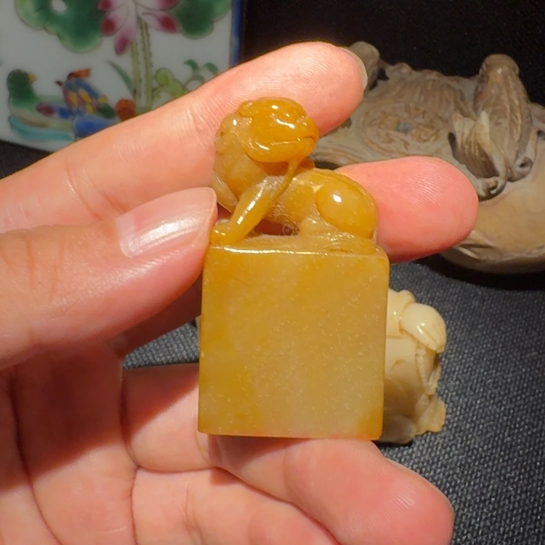 n***i寿山石收藏作品石