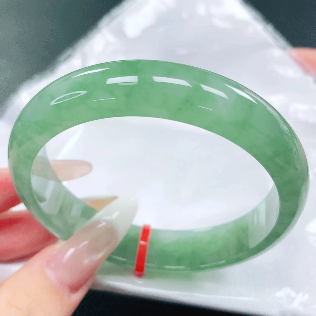 未镶嵌手镯翡翠57