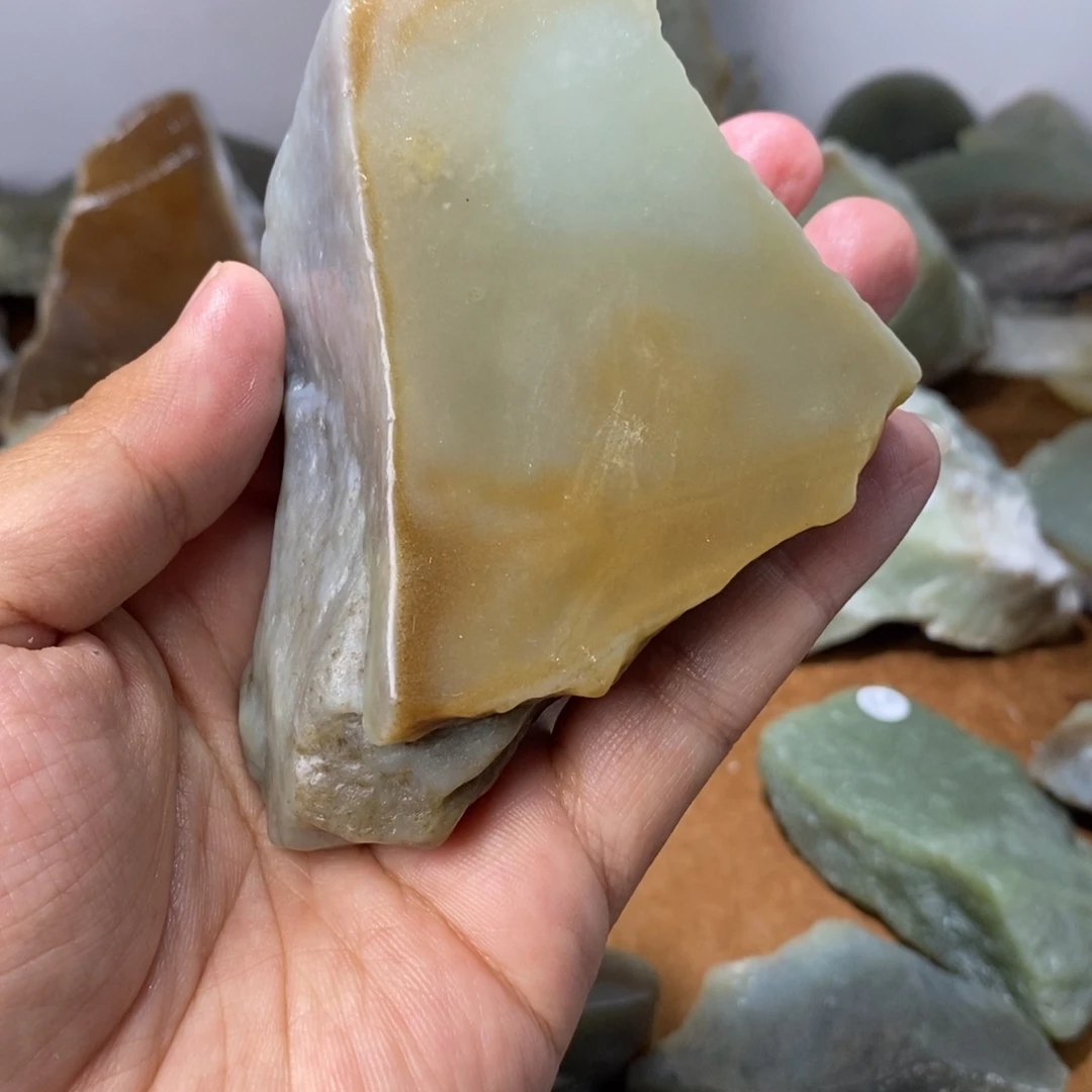 和田玉和田玉未镶嵌知***@