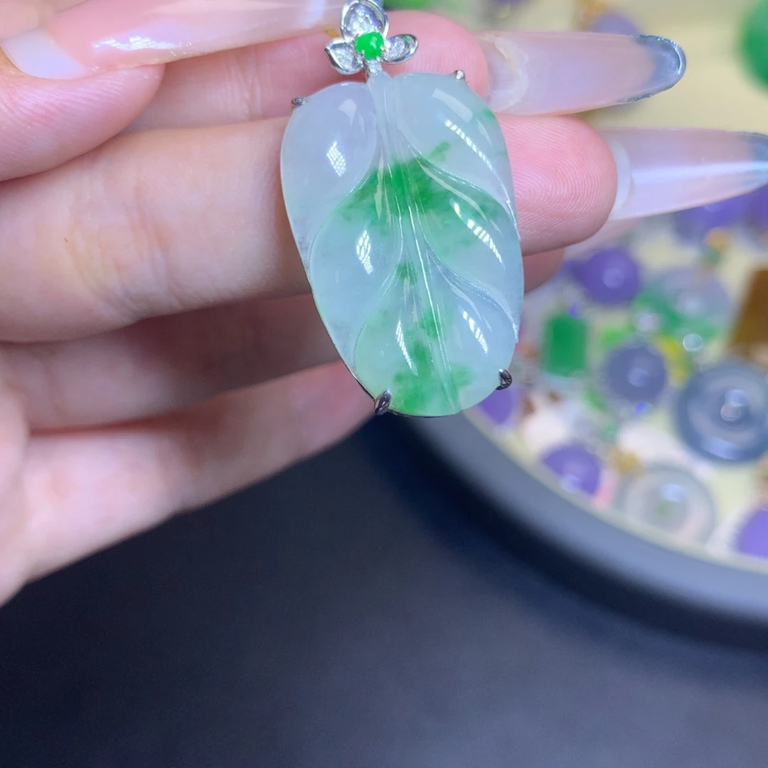 翡翠银S925镶嵌颈饰