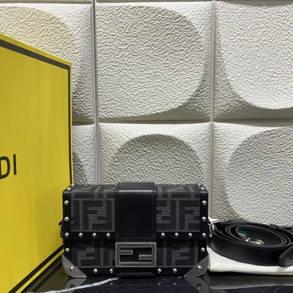 95新/芬迪/包包/250123WW0035