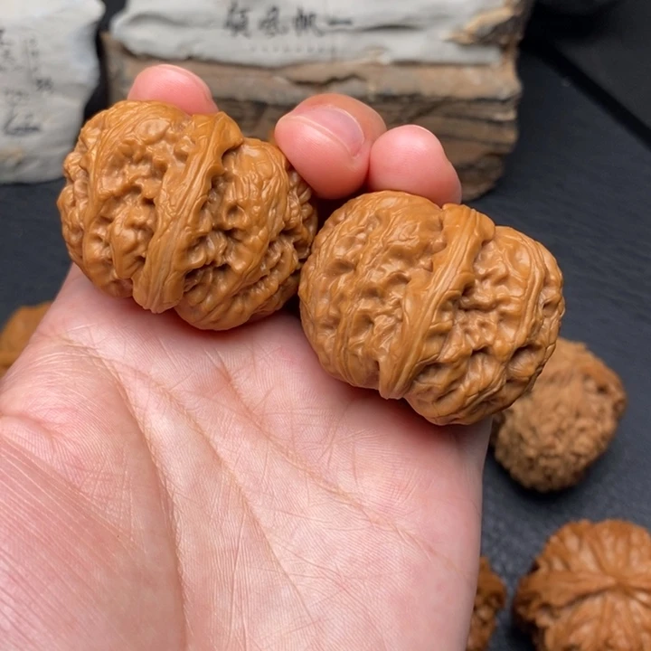 吊坠文玩核桃尺寸39元宝