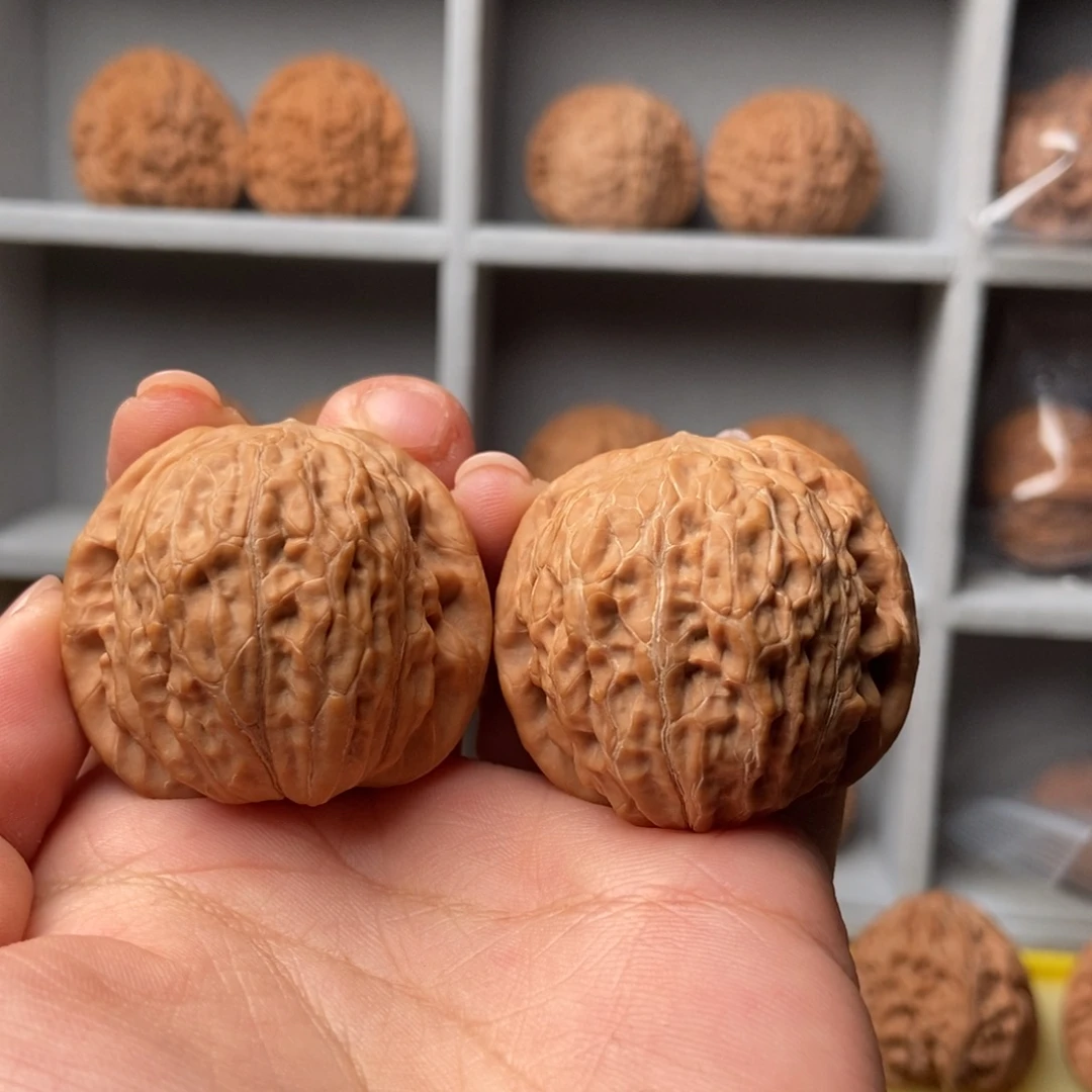 J***E文玩核桃吊坠全品39铁锤