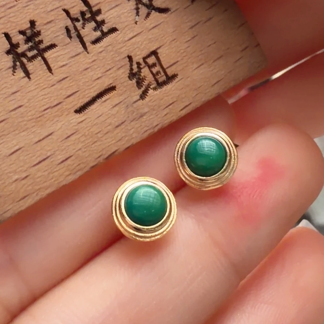 绿松石未镶嵌耳饰