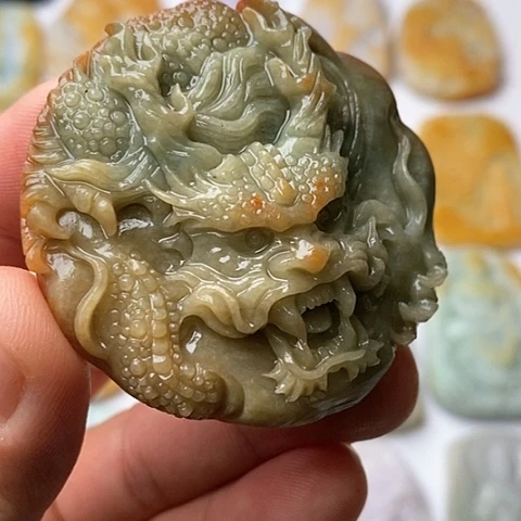 定制翡翠未镶嵌翡翠