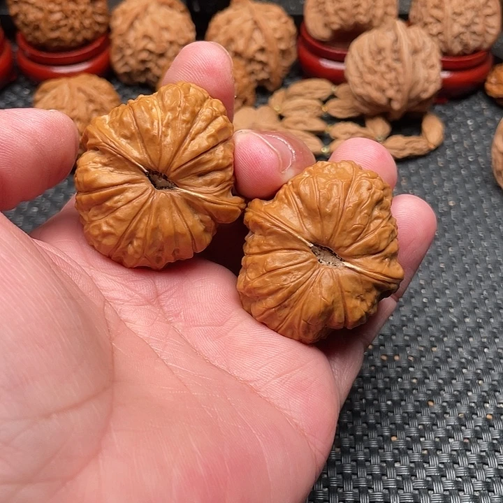 彭****文玩核桃把件南瓜墩46