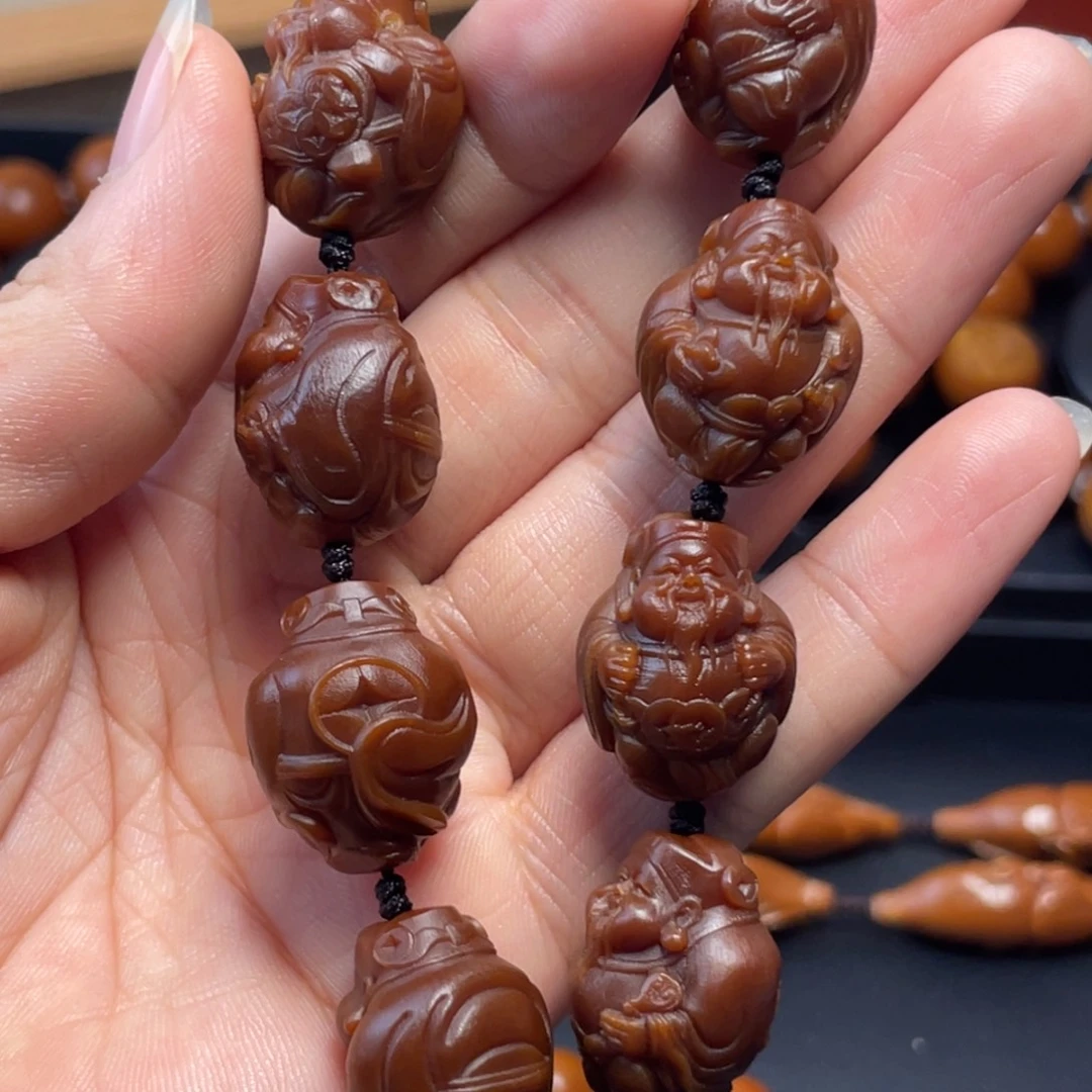 橄榄核手串/手链玉化财神