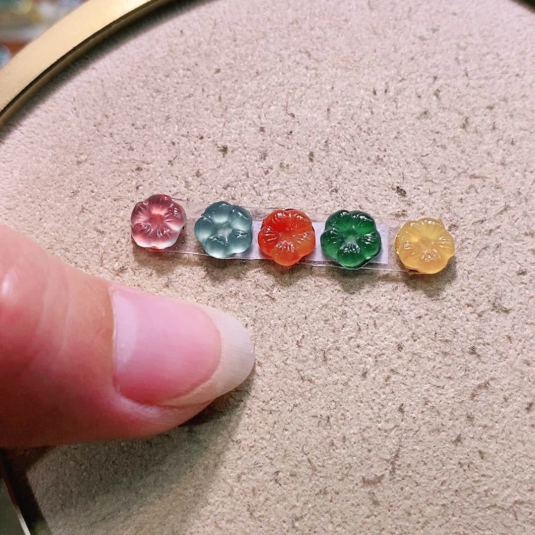 【闪购商品】翡翠挂件未镶嵌裸石