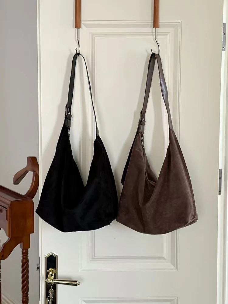 韩版麂皮绒单肩包女2025新款秋冬百搭斜挎包复古大容量通勤托特包