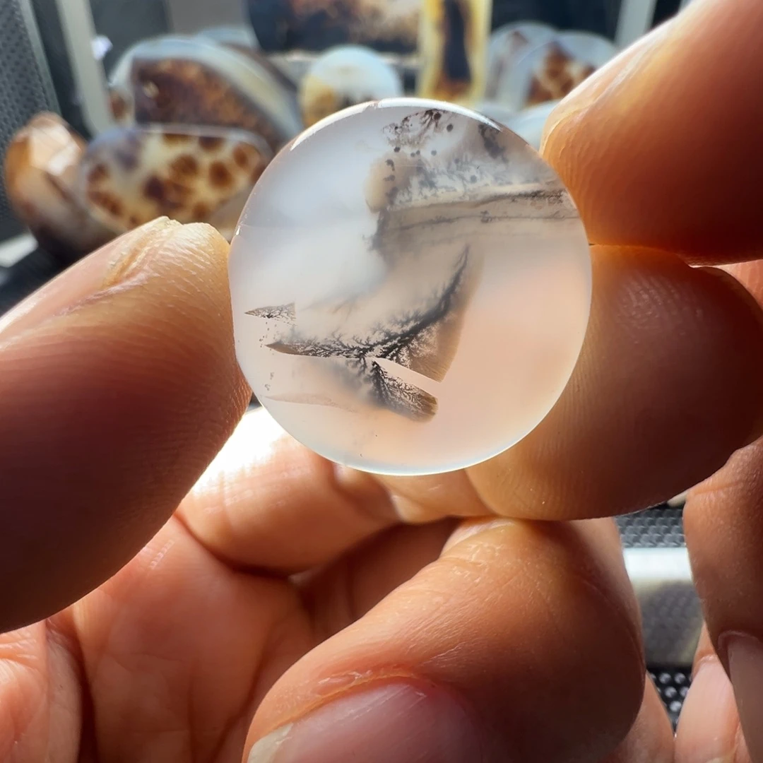 未镶嵌玛瑙/玉髓珠宝奇石