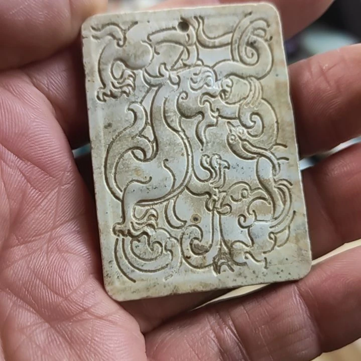 和田玉（糖玉）未镶嵌挂件