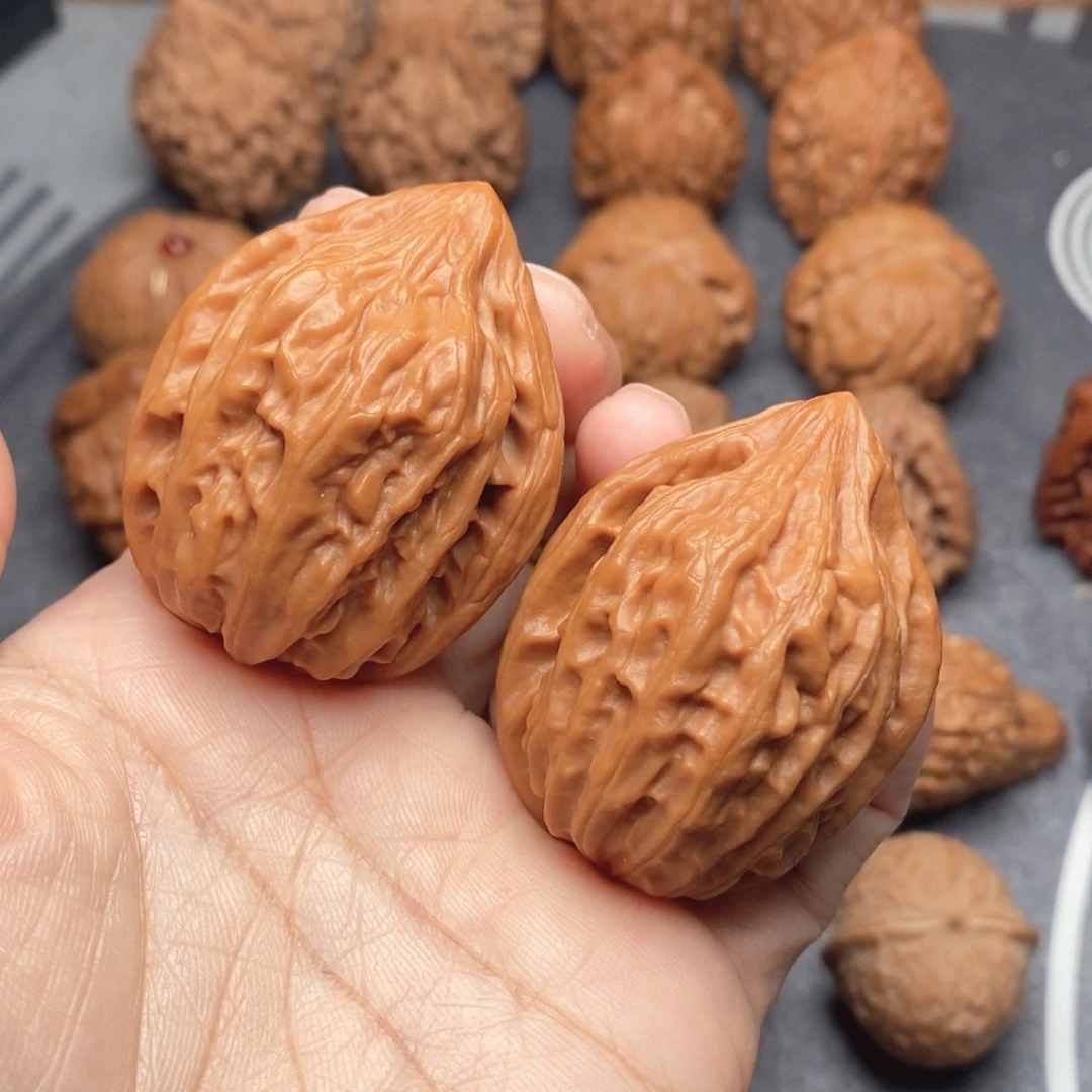 文玩核桃瓷瓶鸭嘴36边尖有修完美主义不拍