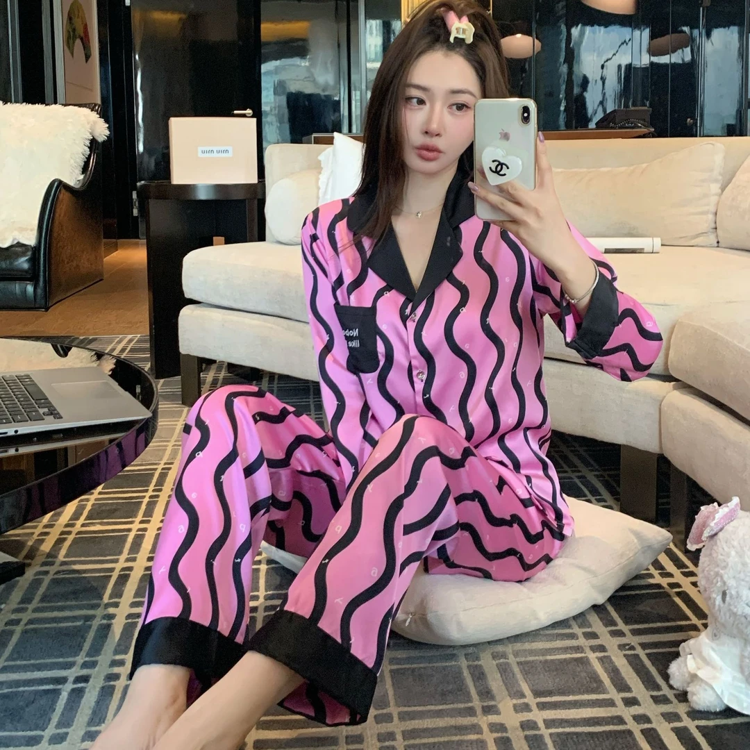 睡衣女士2025春秋款条纹长袖家居服春秋季高级感乌梅子酱套装