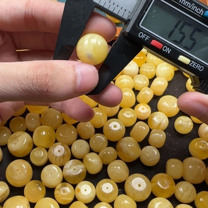 蜜蜡未镶嵌珠宝奇石天然251