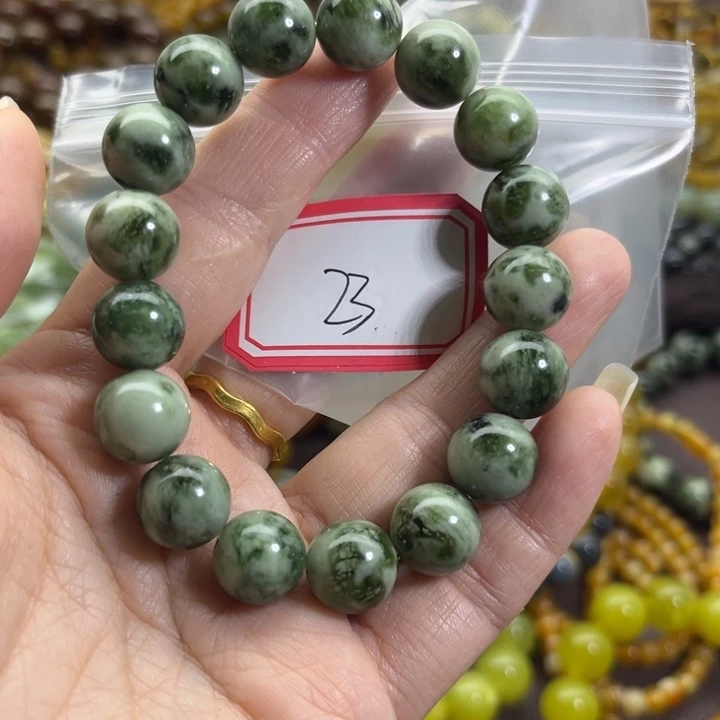 蛇纹石玉未镶嵌手链