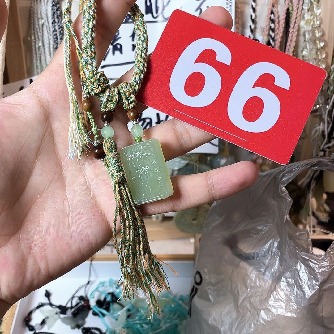 蛇纹石玉合金颈饰