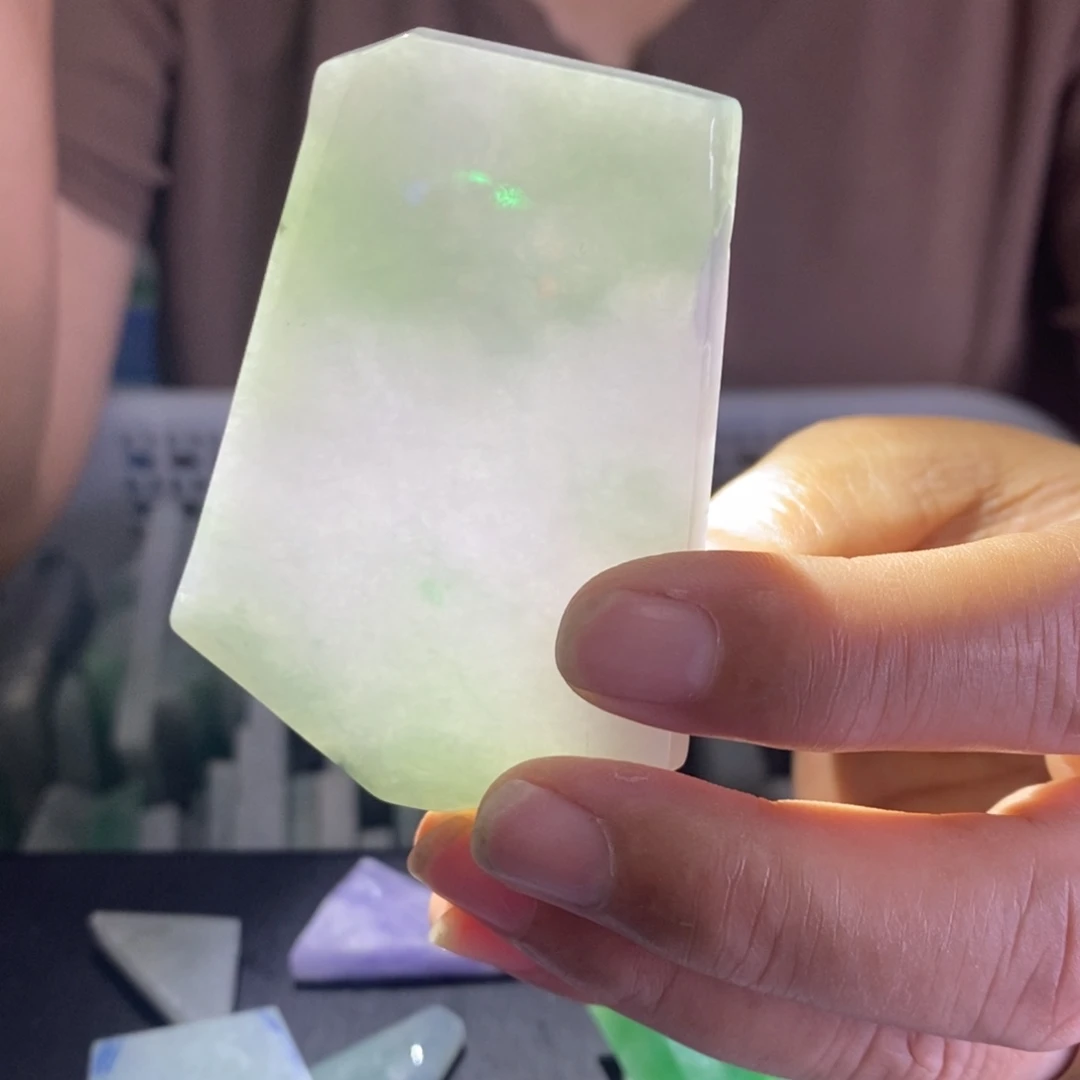 定制翡翠未镶嵌 包工