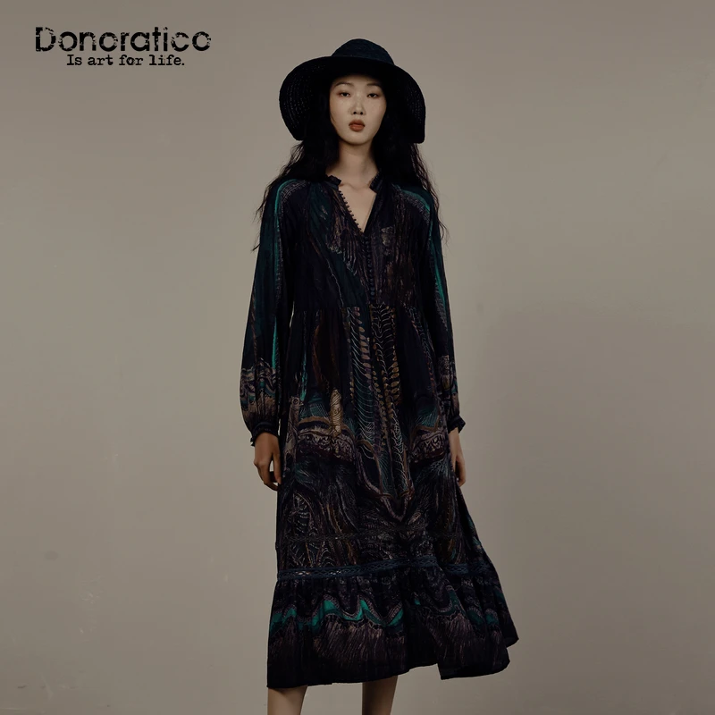 达衣岩文艺优雅2025春新品淑女风棉质肌理感手绘印花A摆连衣裙女