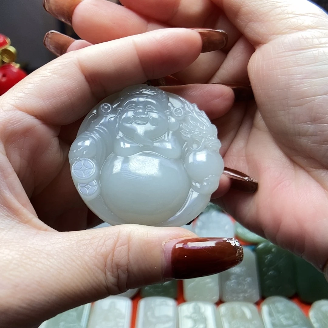 颈饰未镶嵌和田玉雨**记