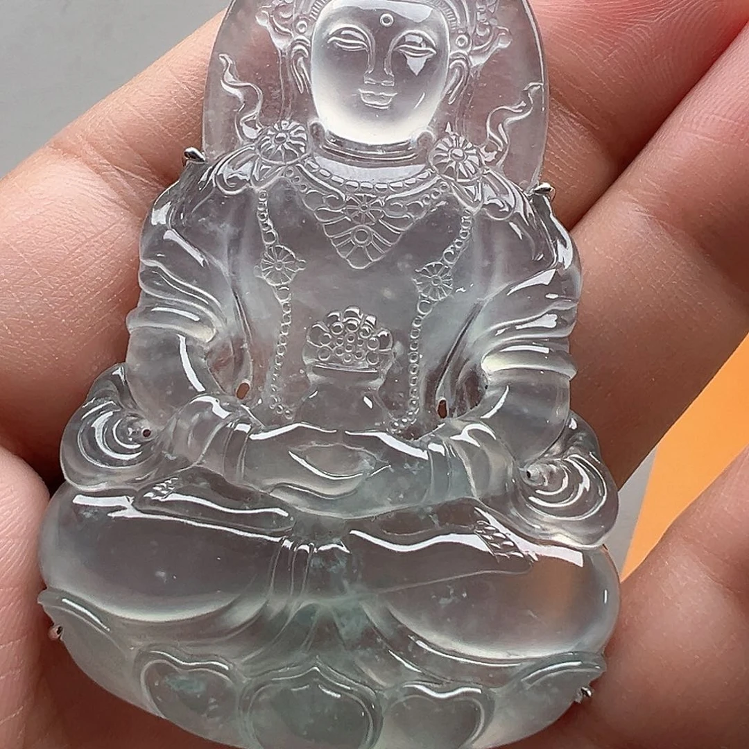 翡翠颈饰18K金镶嵌高冰度母