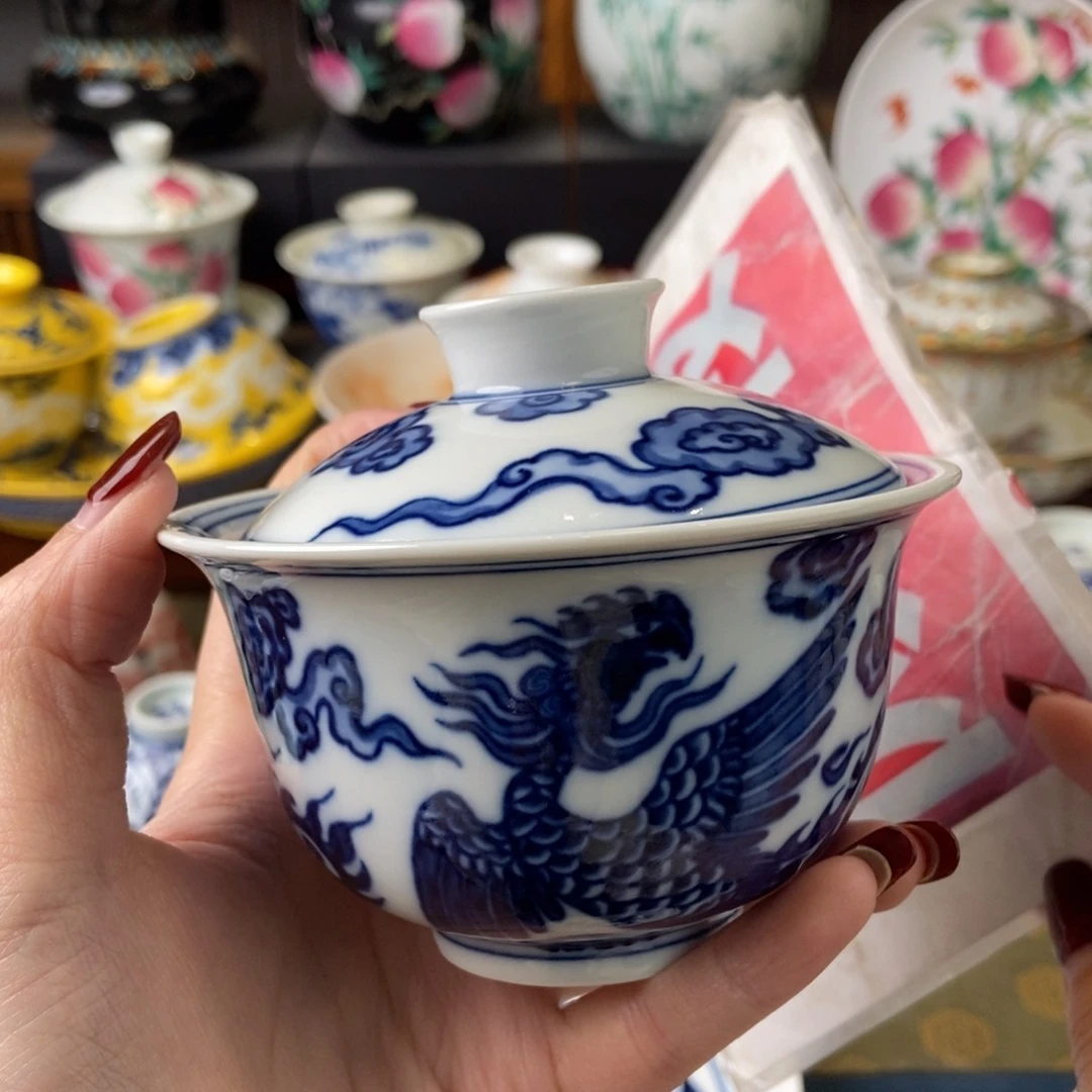 陶瓷艺术家的作品是一