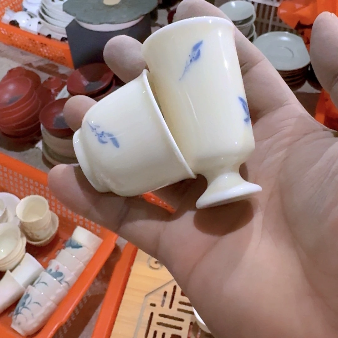 萌***宝瑕疵茶具。介意勿拍