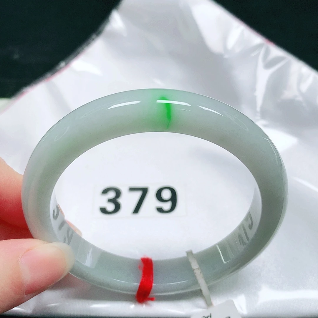 翡翠未镶嵌手镯69号翡翠手镯