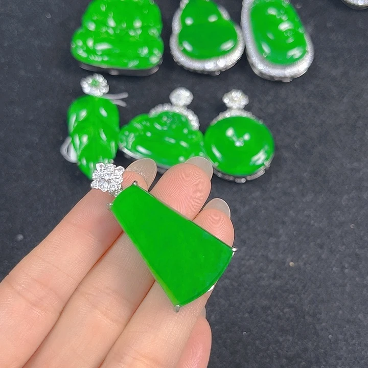 翡翠银S925镶嵌吊坠(不含链)