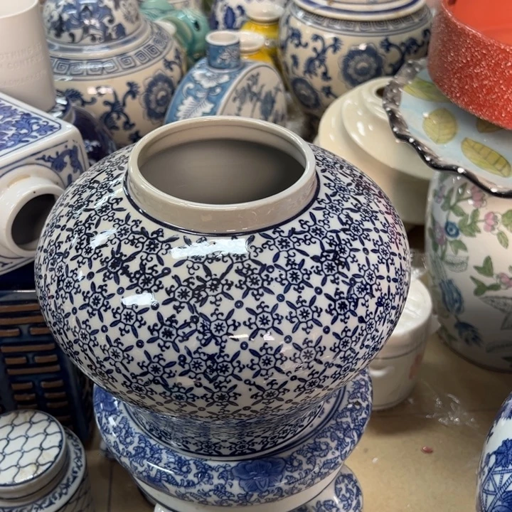 瓷片微瑕。。。。。。。。。。。。