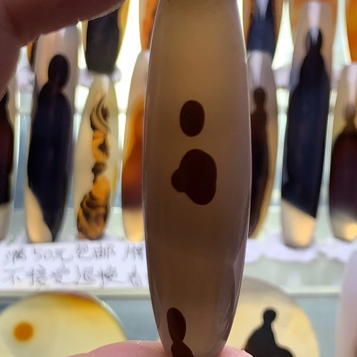 未镶嵌颈饰玛瑙/玉髓32