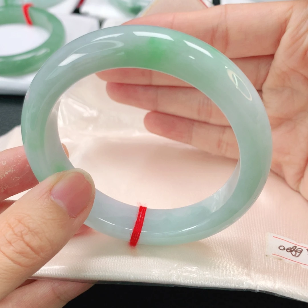 未镶嵌手镯翡翠缅甸55