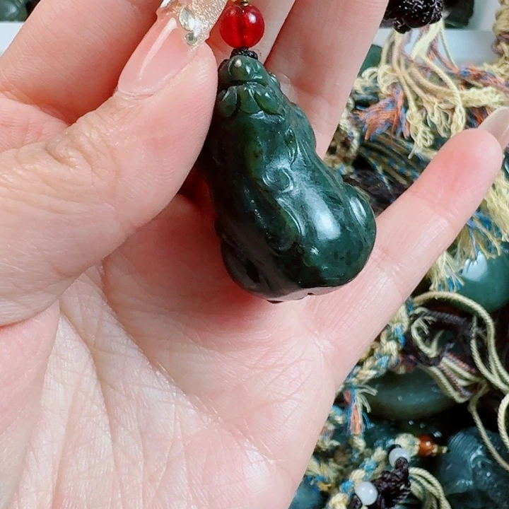 和田玉把件未镶嵌