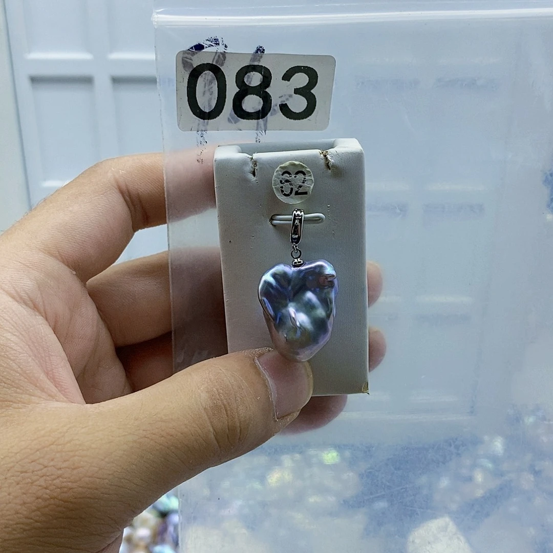 淡水珍珠合金颈饰