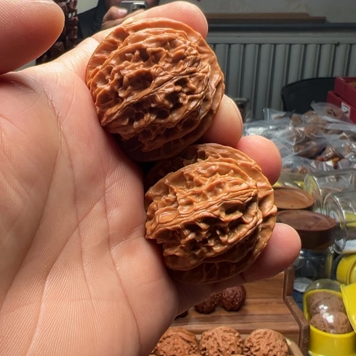 文玩核桃把件全品苹果园狮子头