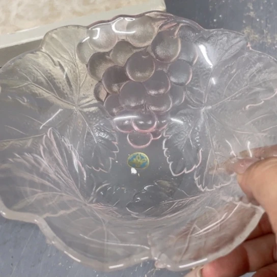 情****金葡萄瓷器欢迎您