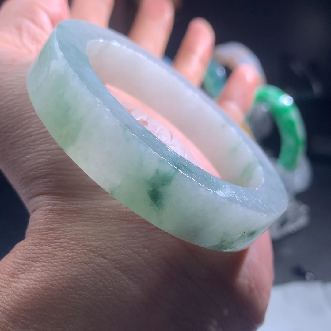 定制翡翠手镯未镶嵌