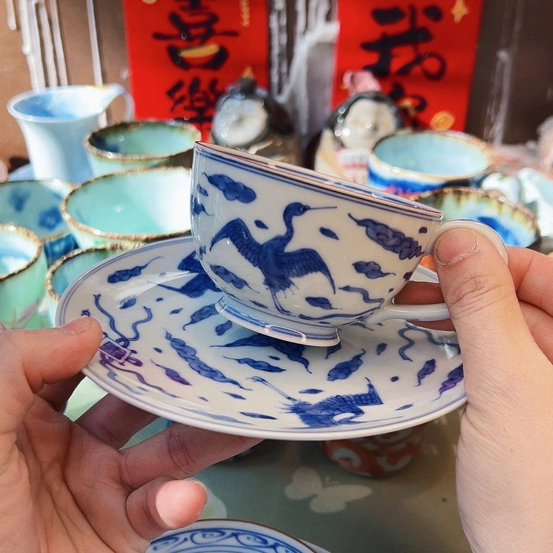 咖啡杯和茶杯是很配噢